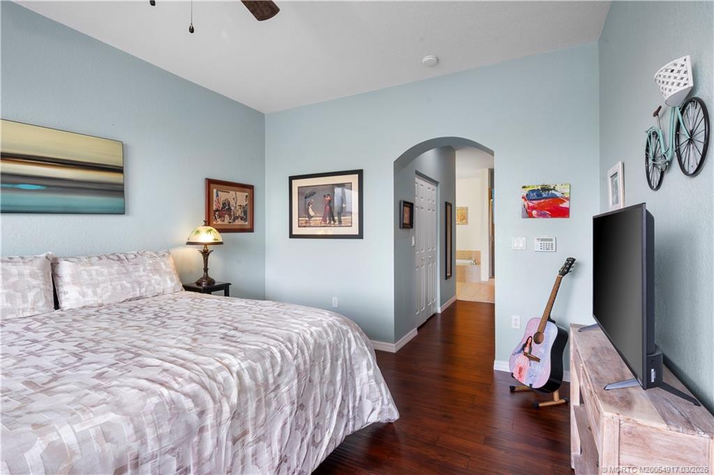 691 Southwest Glen Crest Way Stuart, FL 34997 - Photo 19 of 47