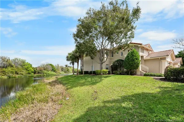 $3,200 | 691 Southwest Glen Crest Way, Stuart, FL 34997