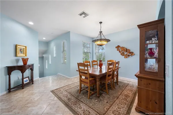 $3,200 | 691 Southwest Glen Crest Way, Stuart, FL 34997