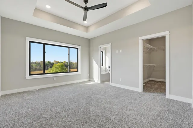 $825,000 | 1432 East Oaks Trail, Houlton, WI 54082