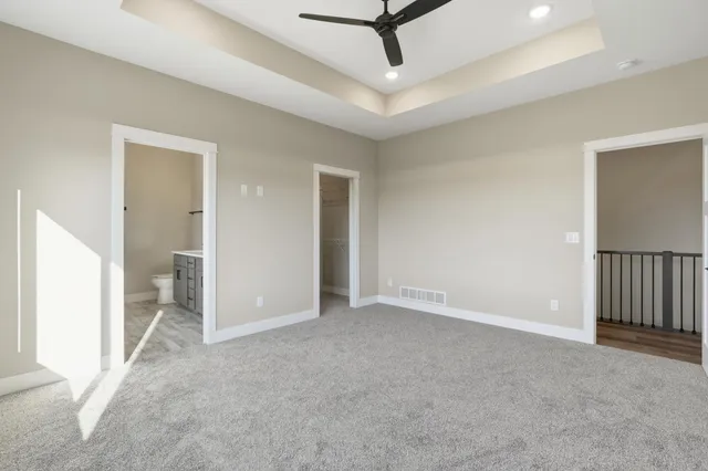 $825,000 | 1432 East Oaks Trail, Houlton, WI 54082