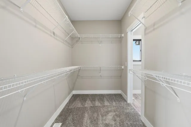 $825,000 | 1432 East Oaks Trail, Houlton, WI 54082