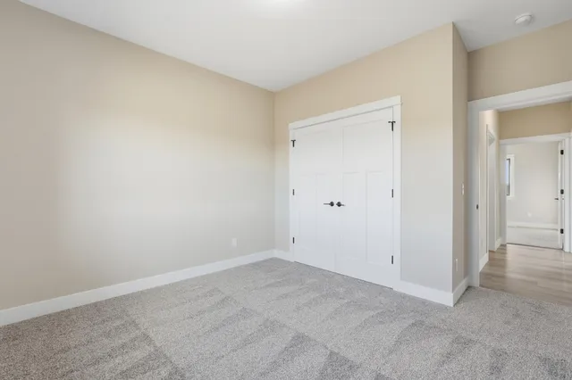 $825,000 | 1432 East Oaks Trail, Houlton, WI 54082