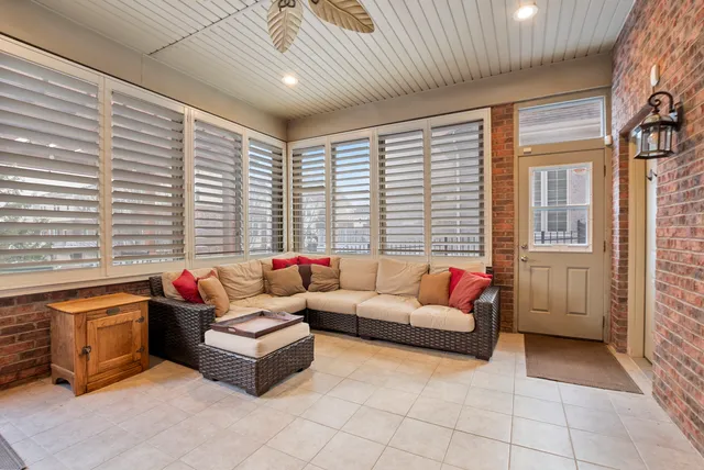 $769,900 | 15549 Julies Way, Orland Park, IL 60462