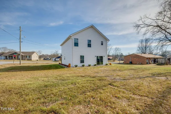 $1,900 | 300 Robin Hood Lane, Unit 17, Church Hill, TN 37642