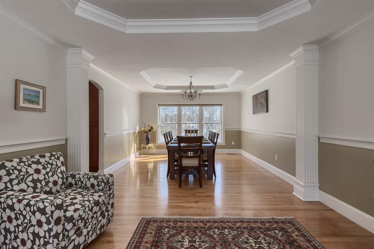 10 Edinburgh Road Windham, NH 03087 - Photo 13 of 39