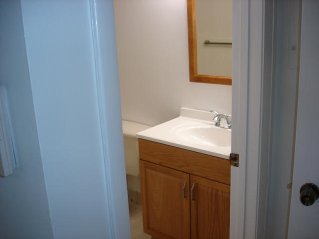 2307 Linton Ridge Circle, Unit C3 Delray Beach, FL 33444 - Photo 6 of 11 DSC03033