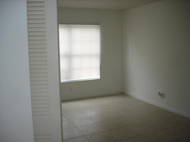 2307 Linton Ridge Circle, Unit C3 Delray Beach, FL 33444 - Photo 8 of 11 DSC03035