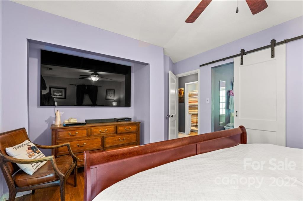 210 Bee Tree Road Swannanoa, NC 28778 - Photo 13 of 36 Gallery Image 13
