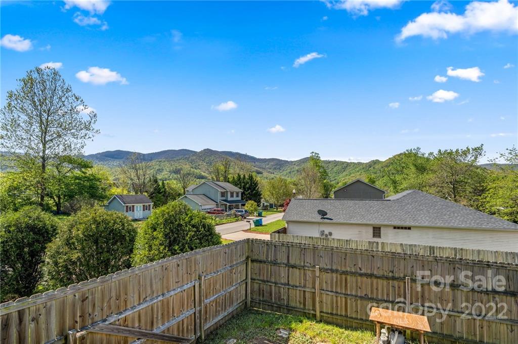 210 Bee Tree Road Swannanoa, NC 28778 - Photo 2 of 36 Gallery Image 2