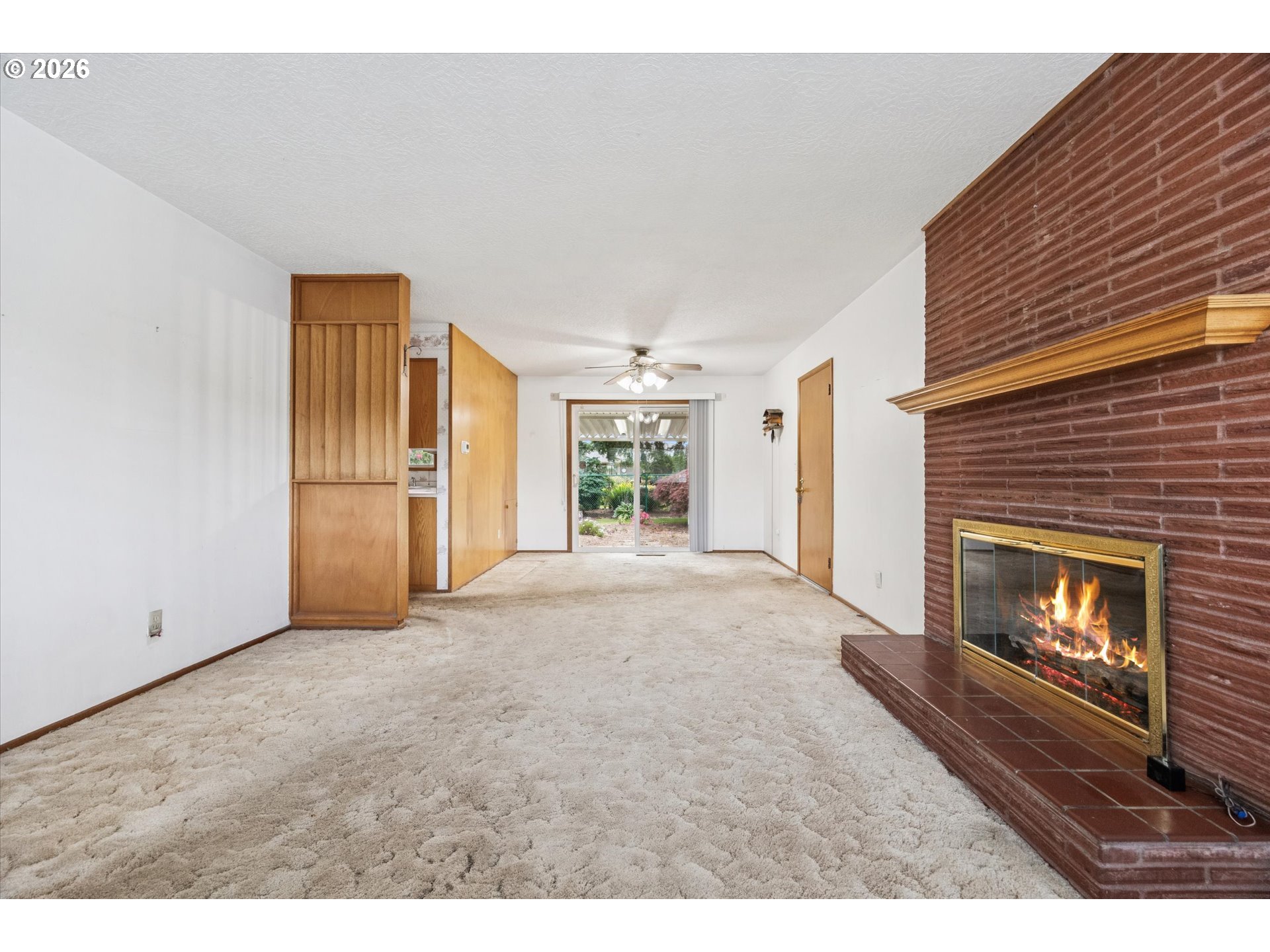 16910 Southeast Morrison Court Portland, OR 97233 - Photo 5 of 38