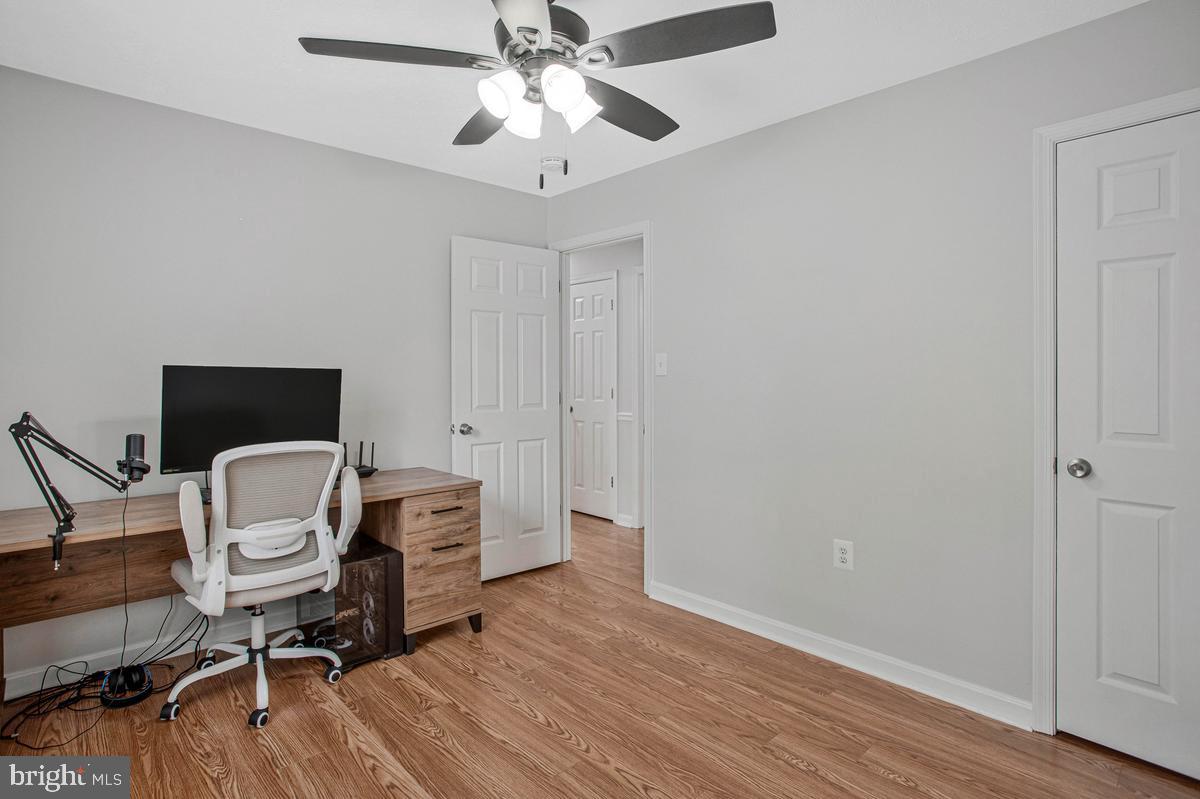 40295 Busy Corner Road Leonardtown, MD 20650 - Photo 19 of 34 Bright and airy workspace retreat.