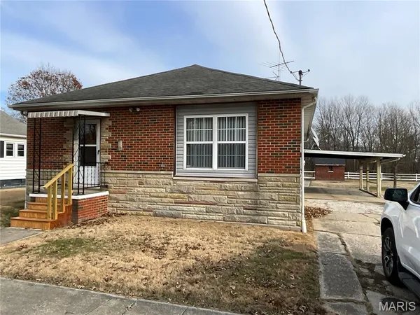 $124,900 | 312 School Street, Wilsonville, IL 62093