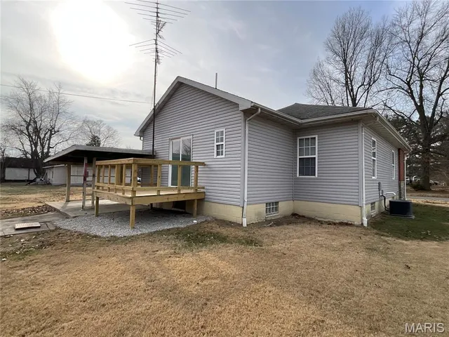 $124,900 | 312 School Street, Wilsonville, IL 62093