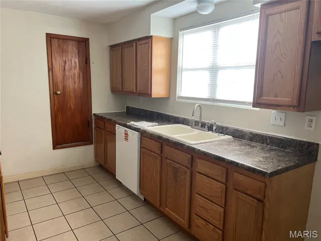 $124,900 | 312 School Street, Wilsonville, IL 62093