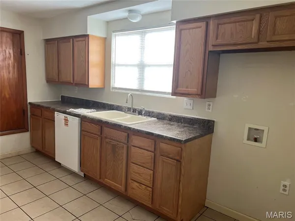 $119,900 | 312 School Street, Wilsonville, IL 62093