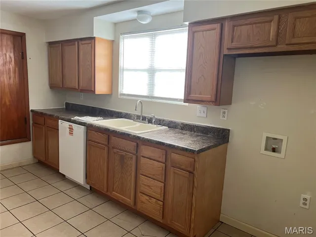 $124,900 | 312 School Street, Wilsonville, IL 62093