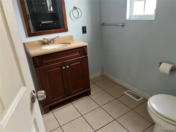 $119,900 | 312 School Street, Wilsonville, IL 62093