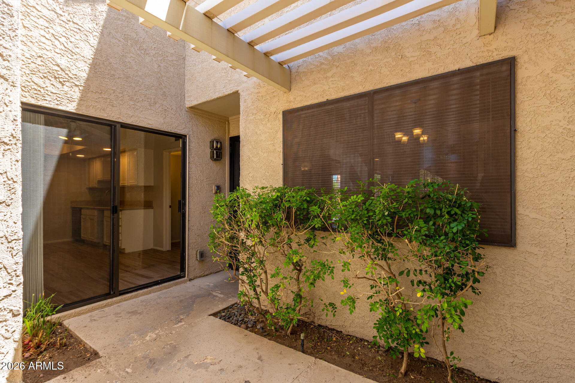 5100 North Miller Road, Unit 8 Scottsdale, AZ 85250 - Photo 2 of 44 02 - Miller