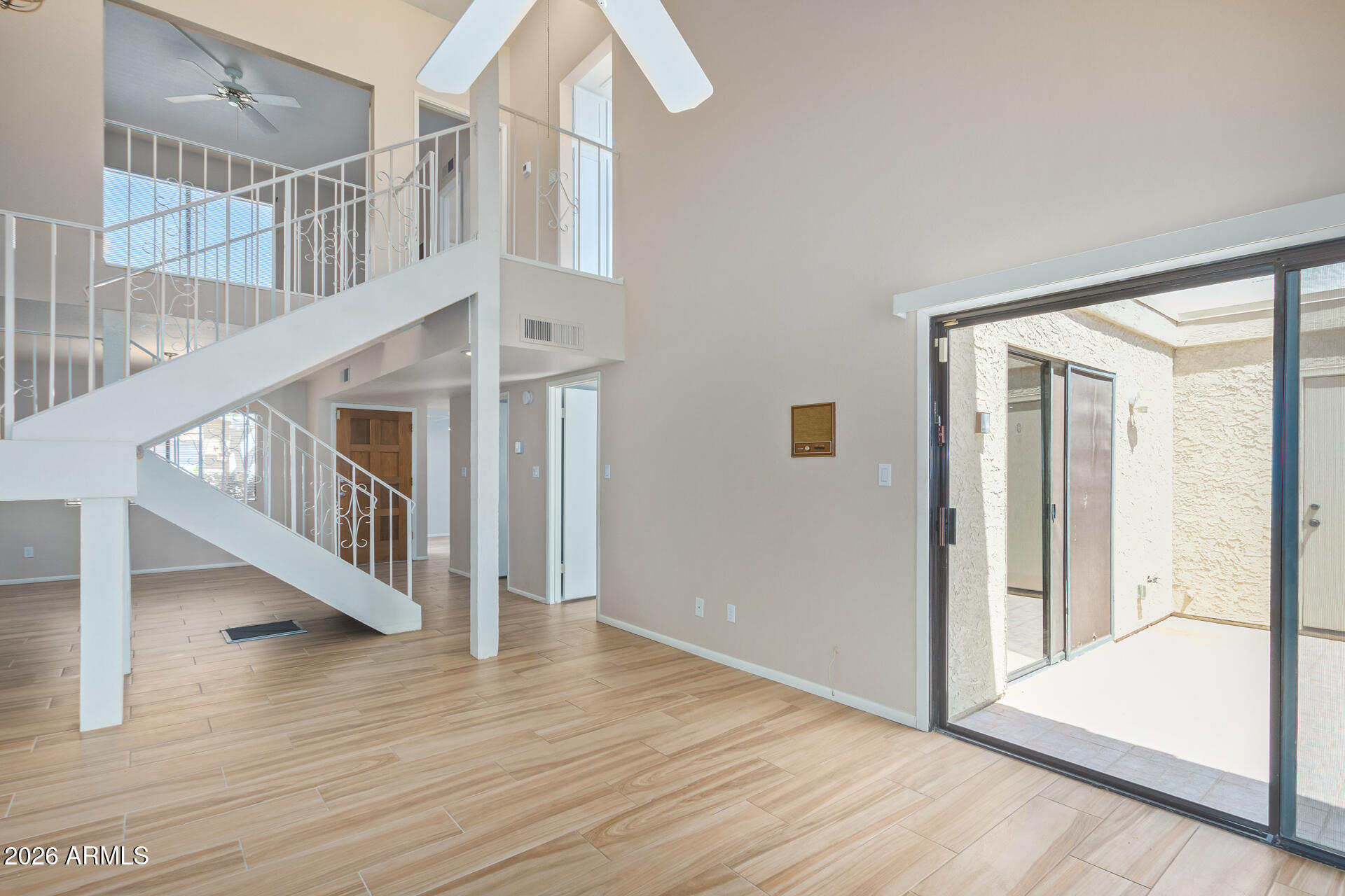 5100 North Miller Road, Unit 8 Scottsdale, AZ 85250 - Photo 6 of 44 06 - Miller