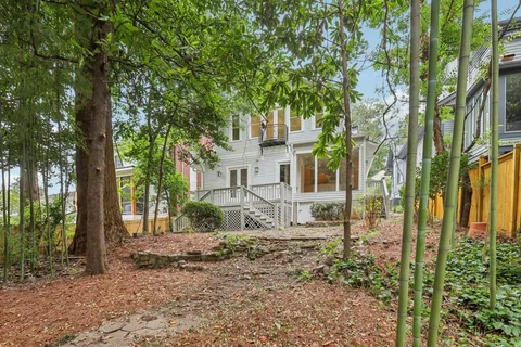 a house view with a outdoor space