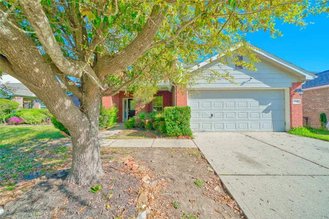 $333,000 | 6610 Autumn Sunset Lane, Spring, TX 77379