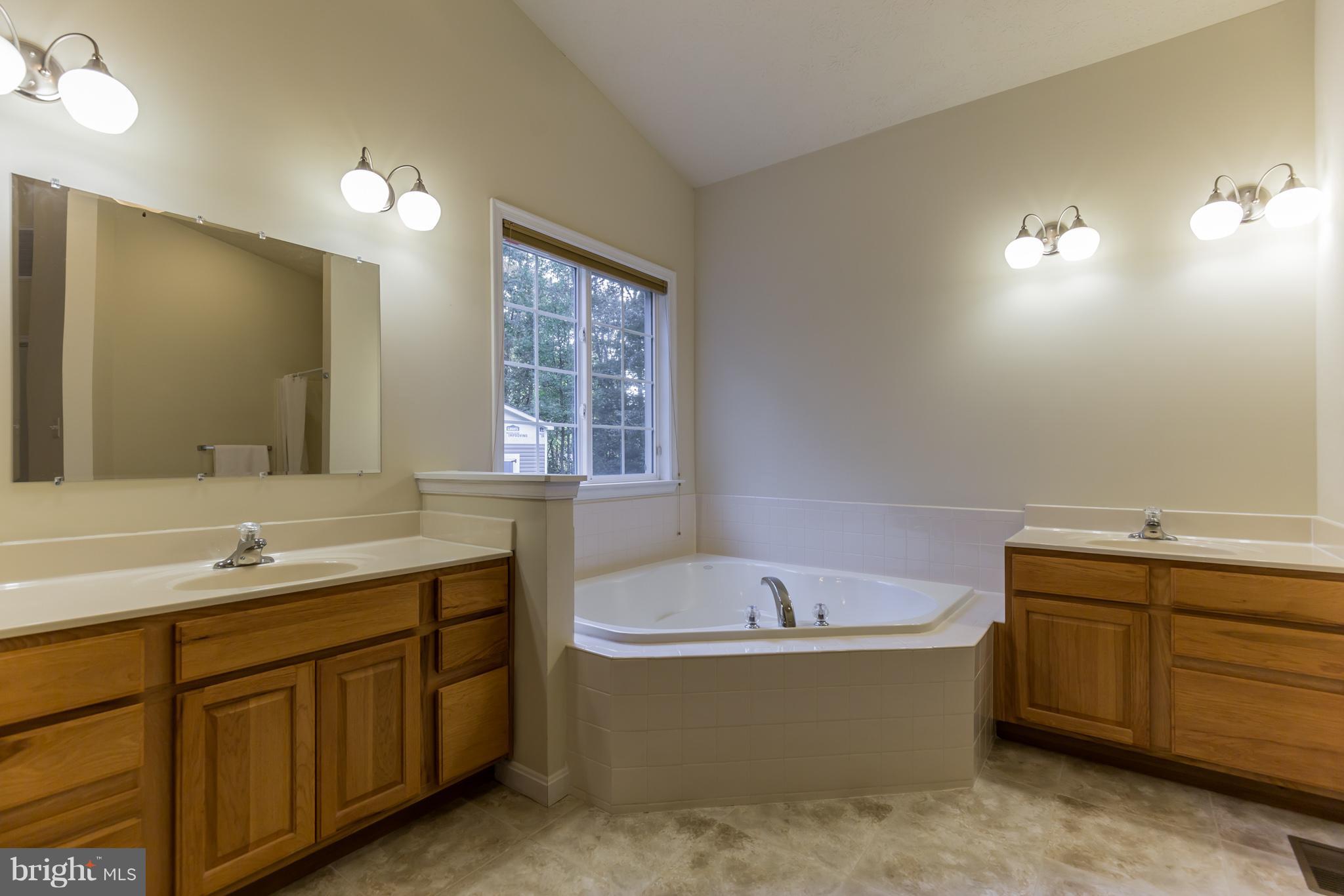 26734 Three Notch Road Mechanicsville, MD 20659 - Photo 16 of 30 Master Bath