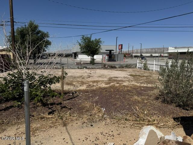 15957 K Street Mojave, CA 93501 - Photo 11 of 18 IMG_1569