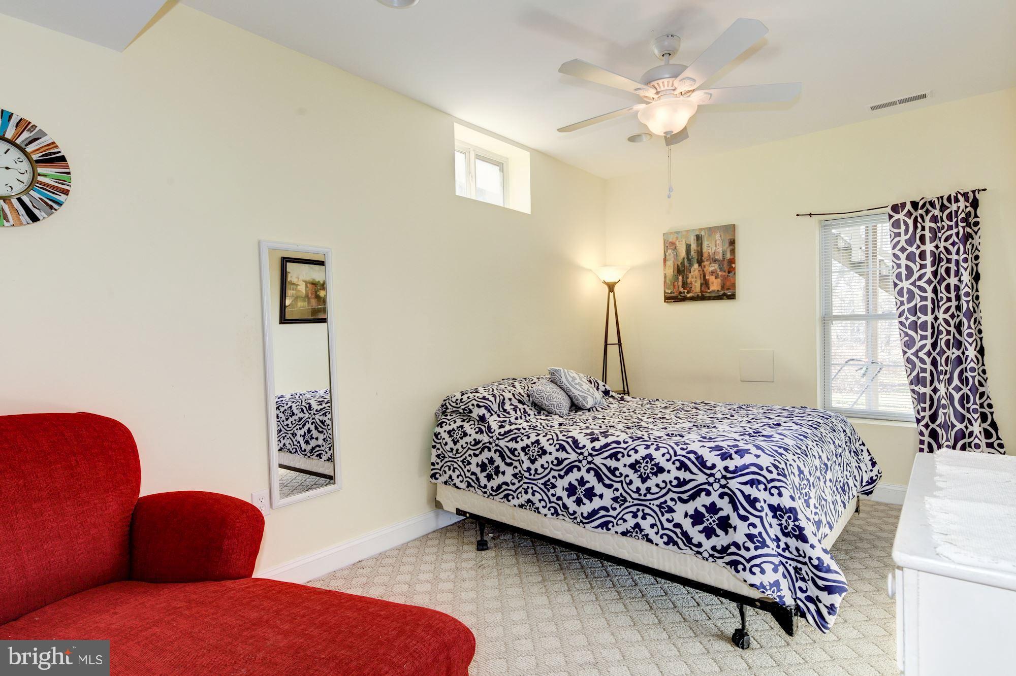 7746 West Shore Road Pasadena, MD 21122 - Photo 24 of 30 Bedroom