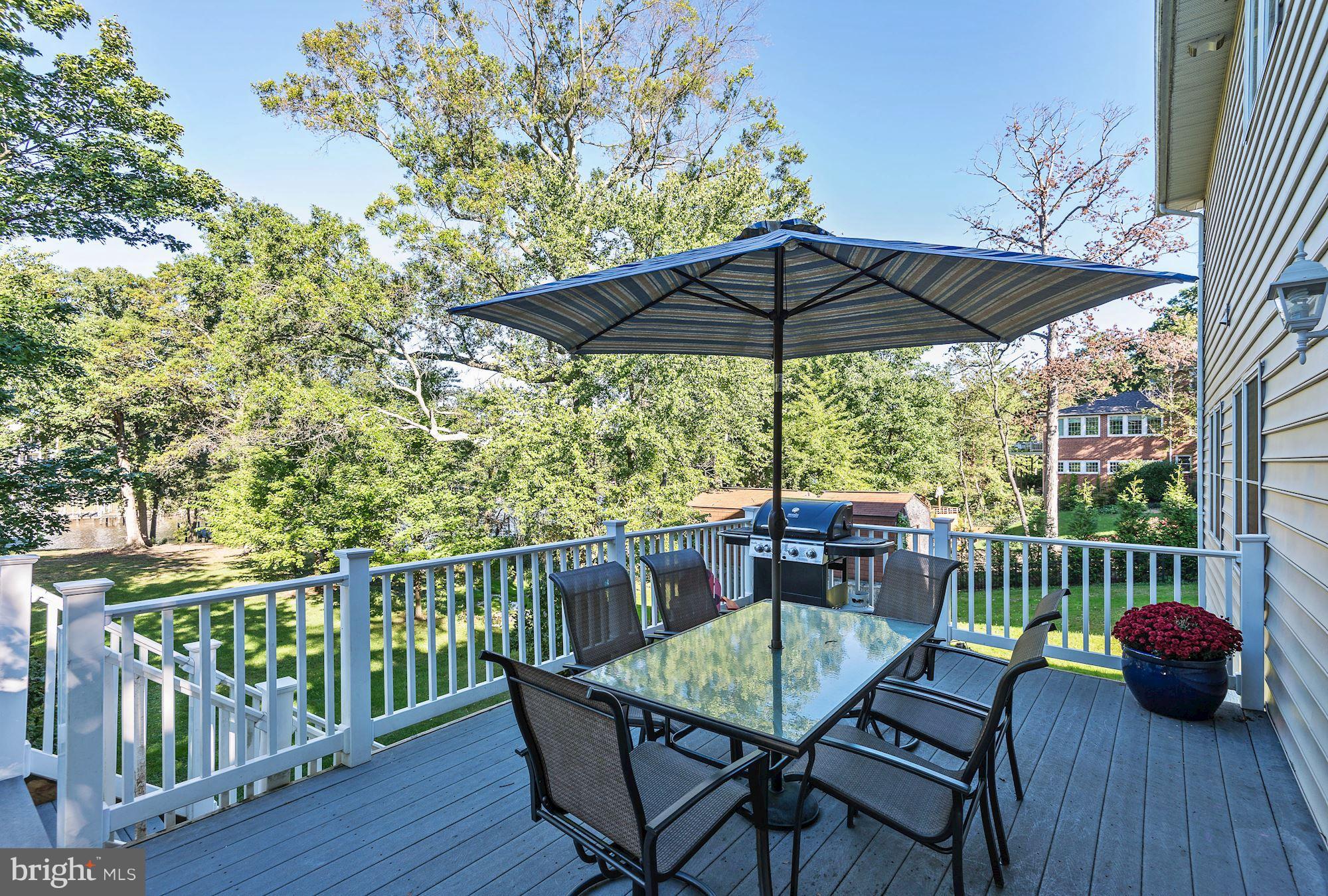 7746 West Shore Road Pasadena, MD 21122 - Photo 26 of 30 Rear Deck
