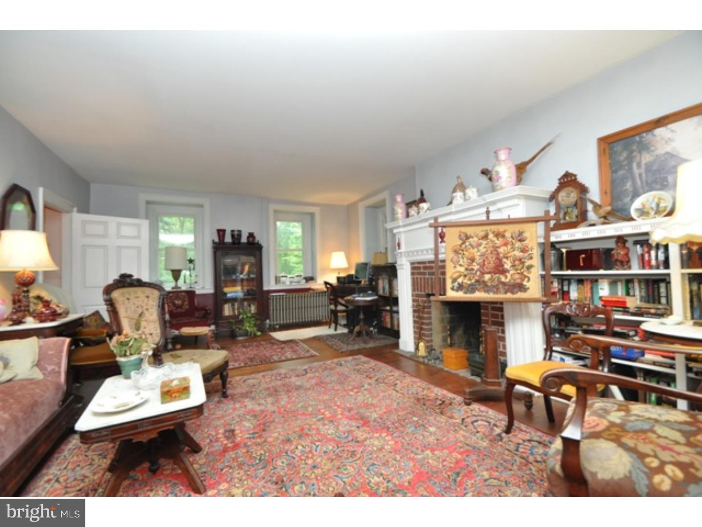2729 Redington Road Hellertown, PA 18055 - Photo 8 of 25