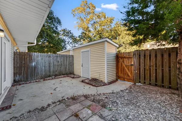 $2,395 | 2943 Cathedral Lane, Charleston, SC 29414