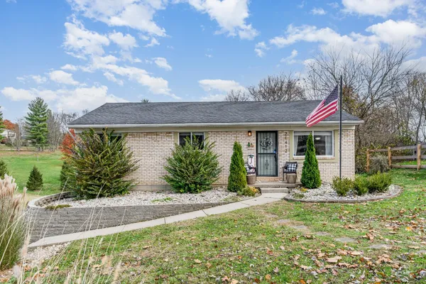 $299,000 | 21412 Georgetown Road, Lawrenceburg, IN 47025