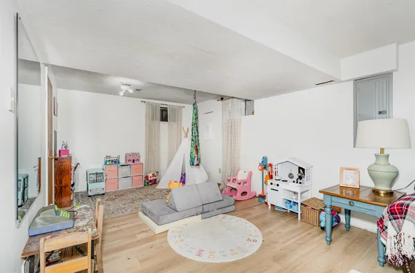 $299,000 | 21412 Georgetown Road, Lawrenceburg, IN 47025