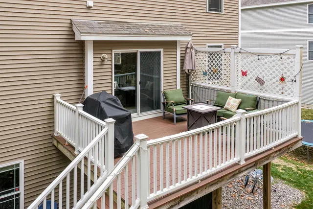 $699,000 | 4 Kennedy Circle, Brentwood, NH 03833