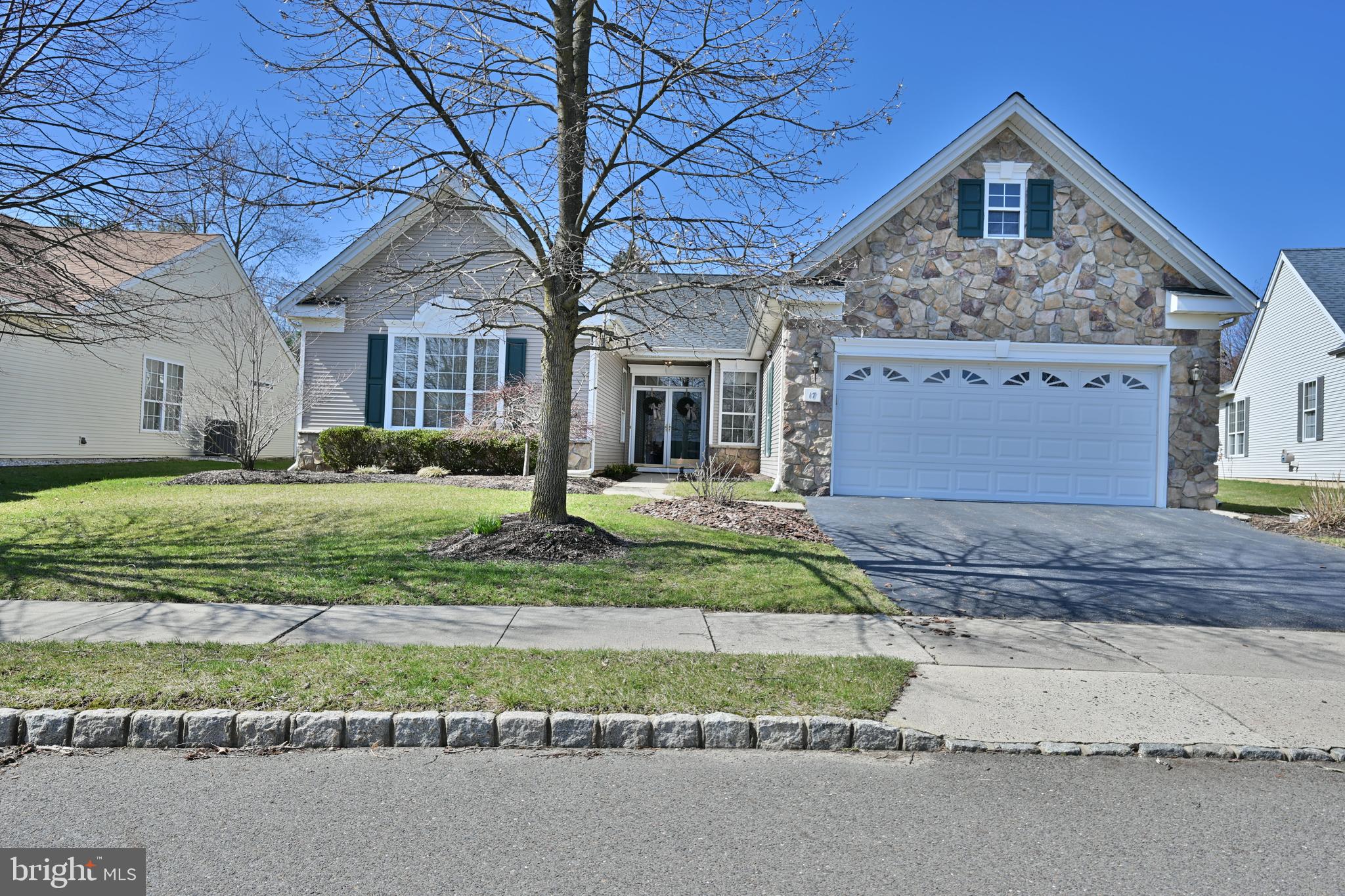 17 Barbary Lane Columbus, NJ 08022 - Photo 21 of 80