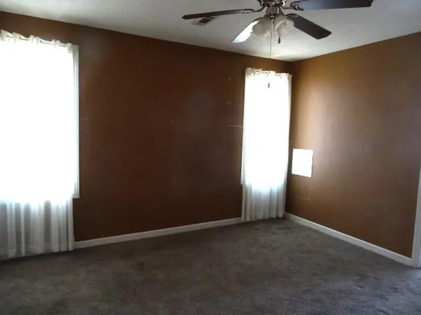 $169,000 | 923 East Walnut Street, Rich Hill, MO 64779