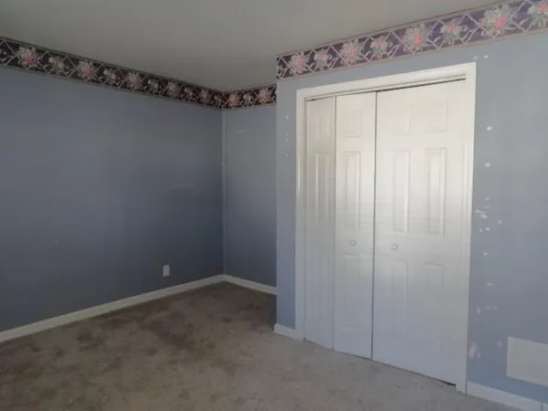 $169,000 | 923 East Walnut Street, Rich Hill, MO 64779