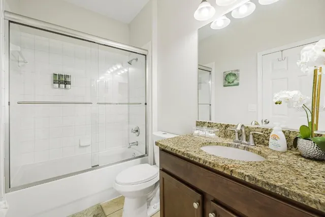 $3,200 | 318 East Patterson Street, Tampa, FL 33604