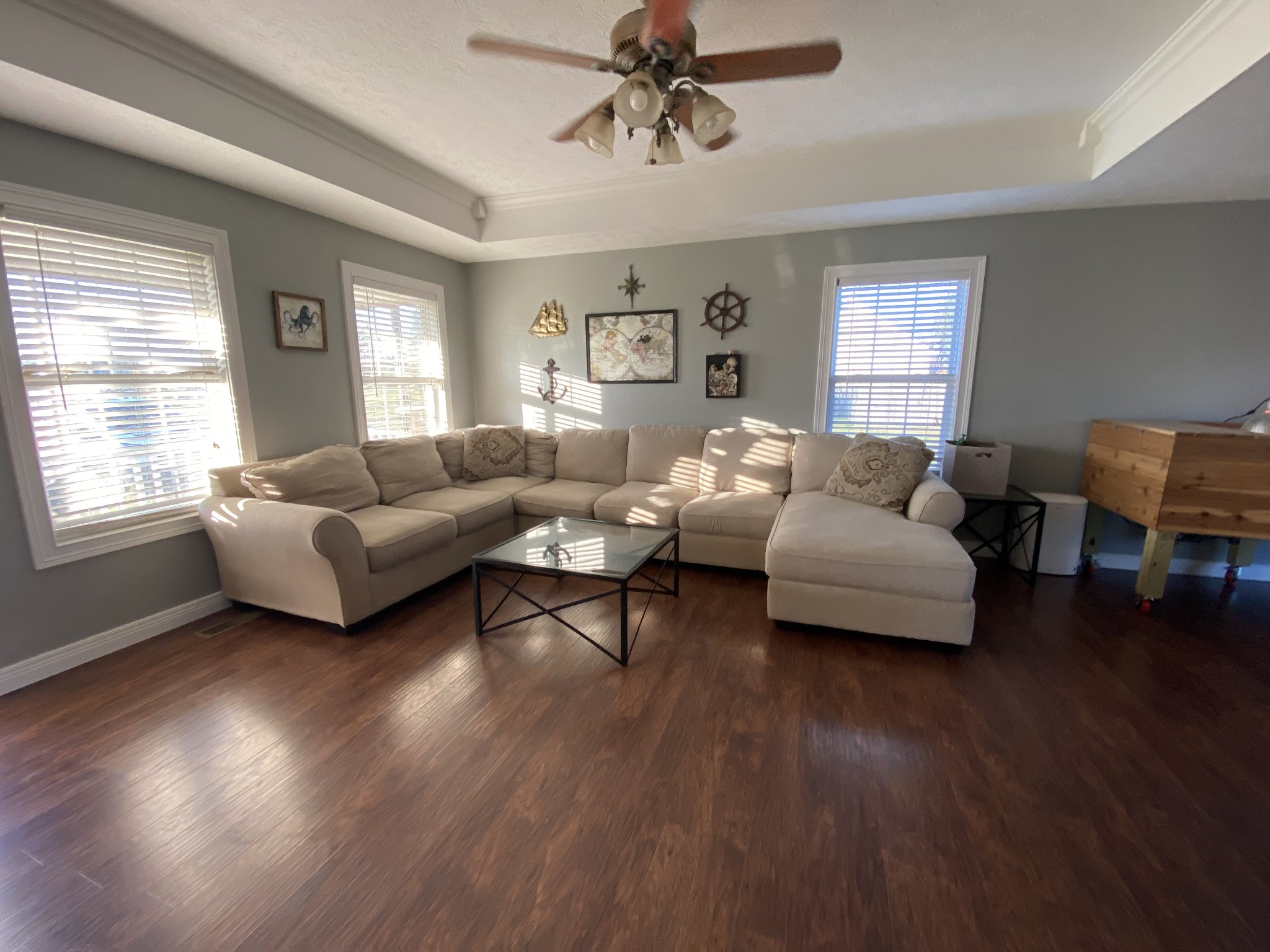 337 Lear Road Portland, TN 37148 - Photo 3 of 15 a living room with furniture and a window