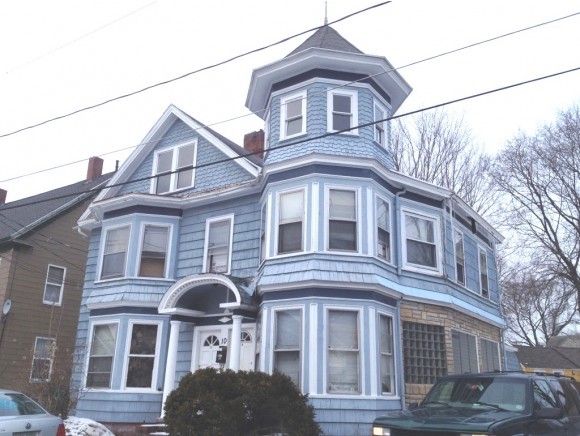 10 Myrtle Street Rochester, NH 03867 - Photo 1 of 1