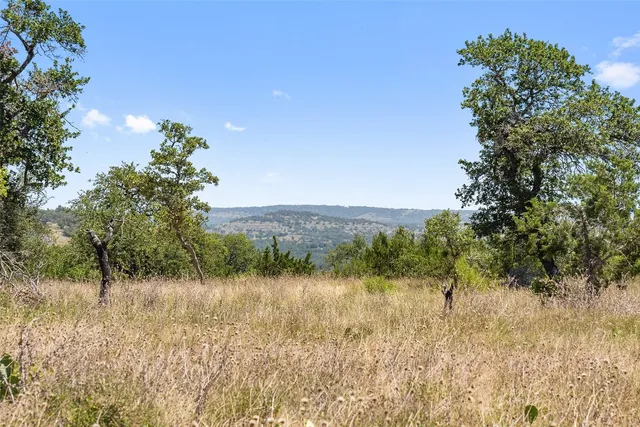 $621,800 | 23 Ranch Road 1623, Blanco, TX 78606