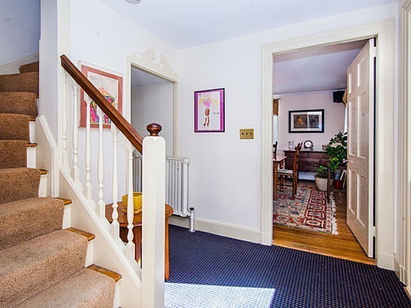 61 Hedge Road Brookline, MA 02445 - Photo 5 of 22