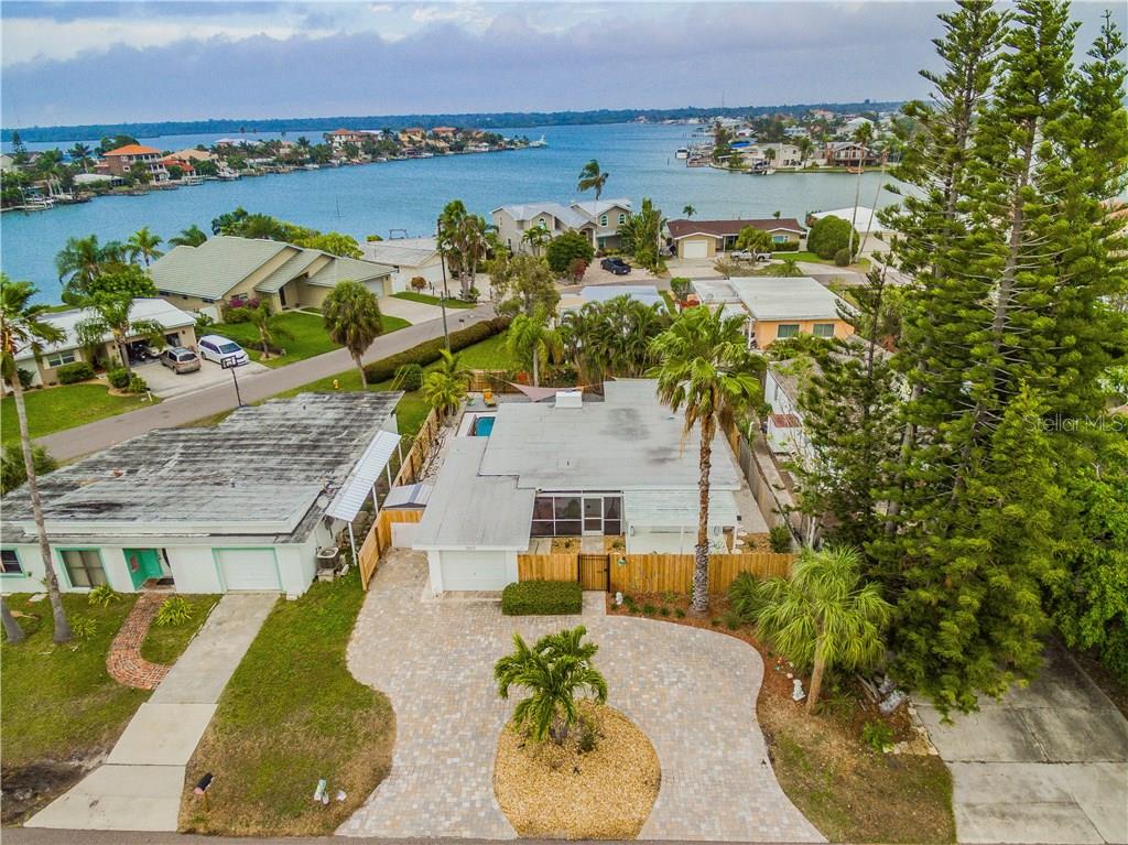 16213 3rd Street East Redington Beach, FL 33708 - Photo 1 of 1