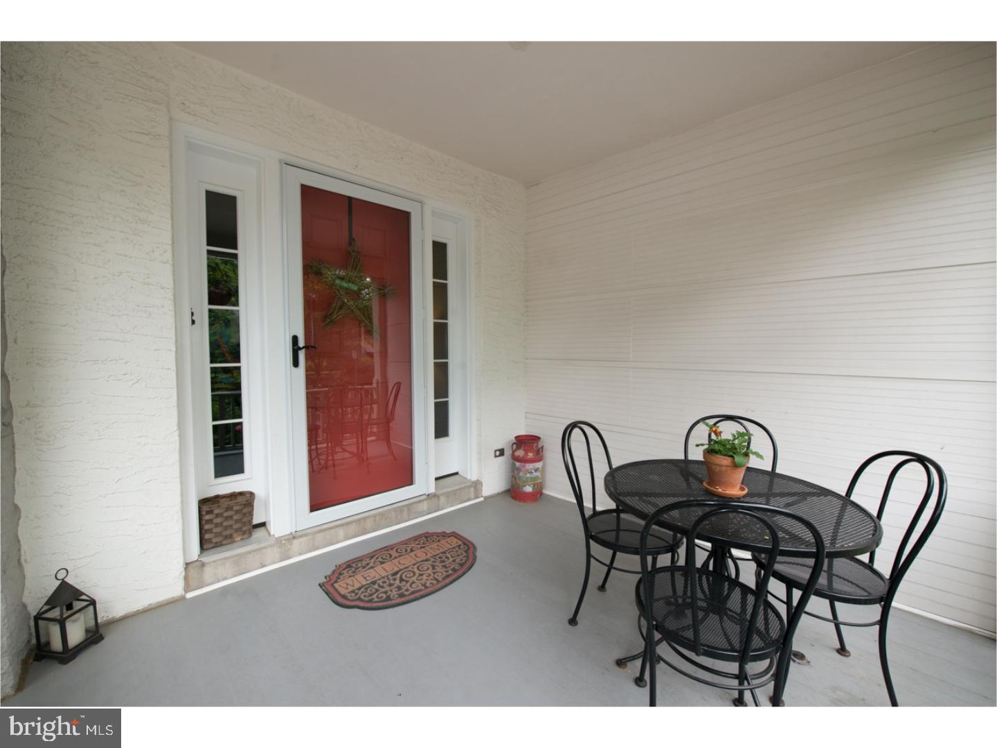 146 Roumfort Road Philadelphia, PA 19119 - Photo 3 of 18