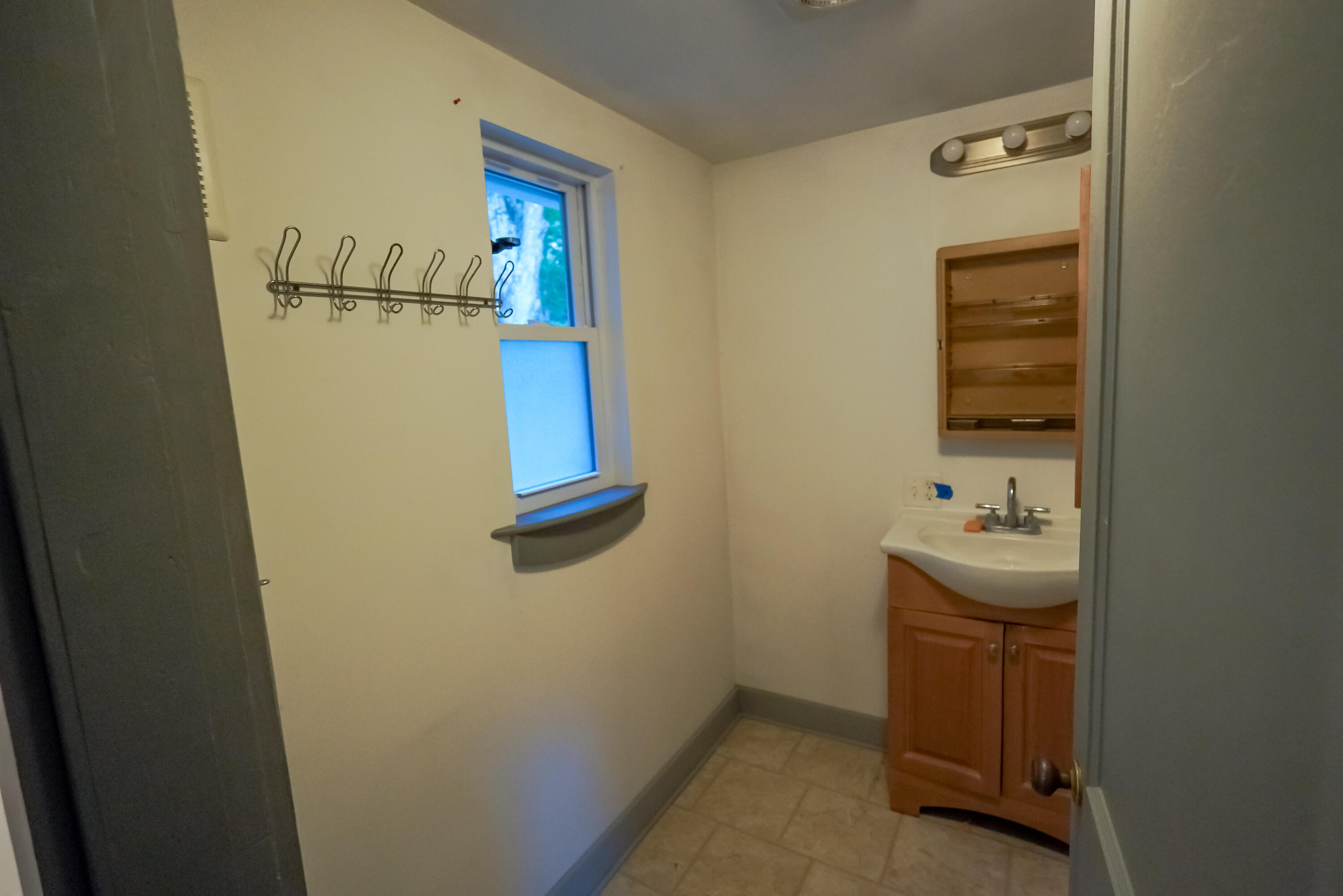 124 Beedle Road Richmond, ME 04357 - Photo 10 of 35 DSC04307