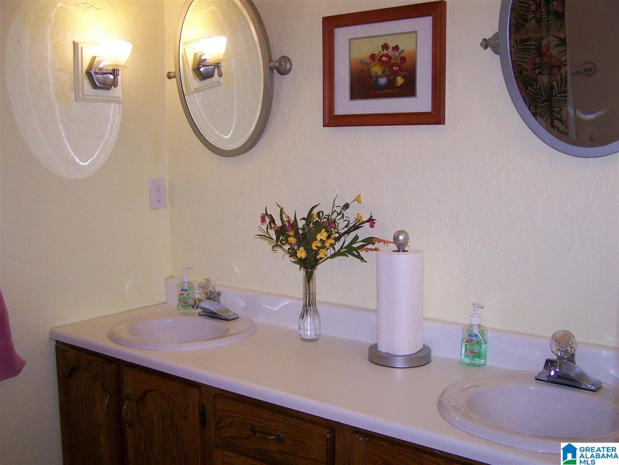 329 Shamrock Road Anniston, AL 36207 - Photo 23 of 50