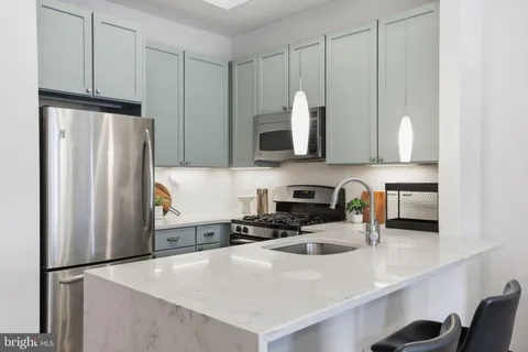 $610,000 | 1127 6th Street Northwest, Unit 200, Washington, DC 20001