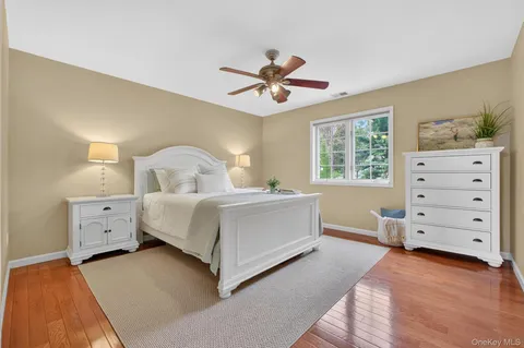 $1,350,000 | 75 Kensington Lane, Yorktown Heights, NY 10598