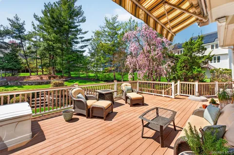 $1,350,000 | 75 Kensington Lane, Yorktown Heights, NY 10598